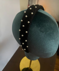 Styled to Shine on Camera Statement Accessories Kit- CLASSIC ELEGANCE